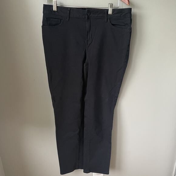Eddie Bauer Jeans Womens Size 12 Black‎ Denim Pants Slightly Curvy Slim Straight - Picture 1 of 11